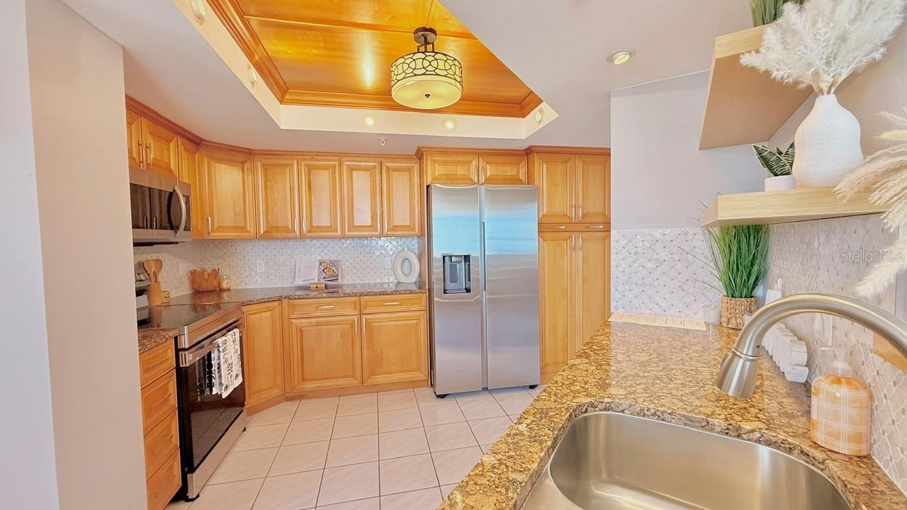 5940 PELICAN BAY PLZ S #1105, GULFPORT, FL — photo 23