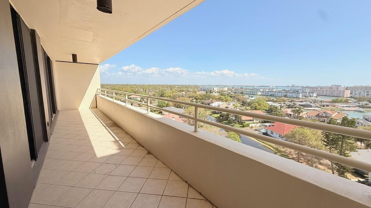 5940 PELICAN BAY PLZ S #1105, GULFPORT, FL — photo 46