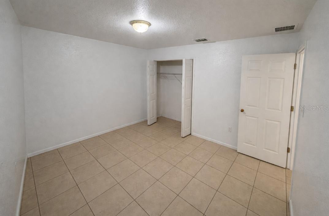 627 BLUEBILL CT, KISSIMMEE, FL — photo 9