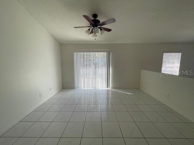 7001 N CLARK AVE, TAMPA, FL — photo 2