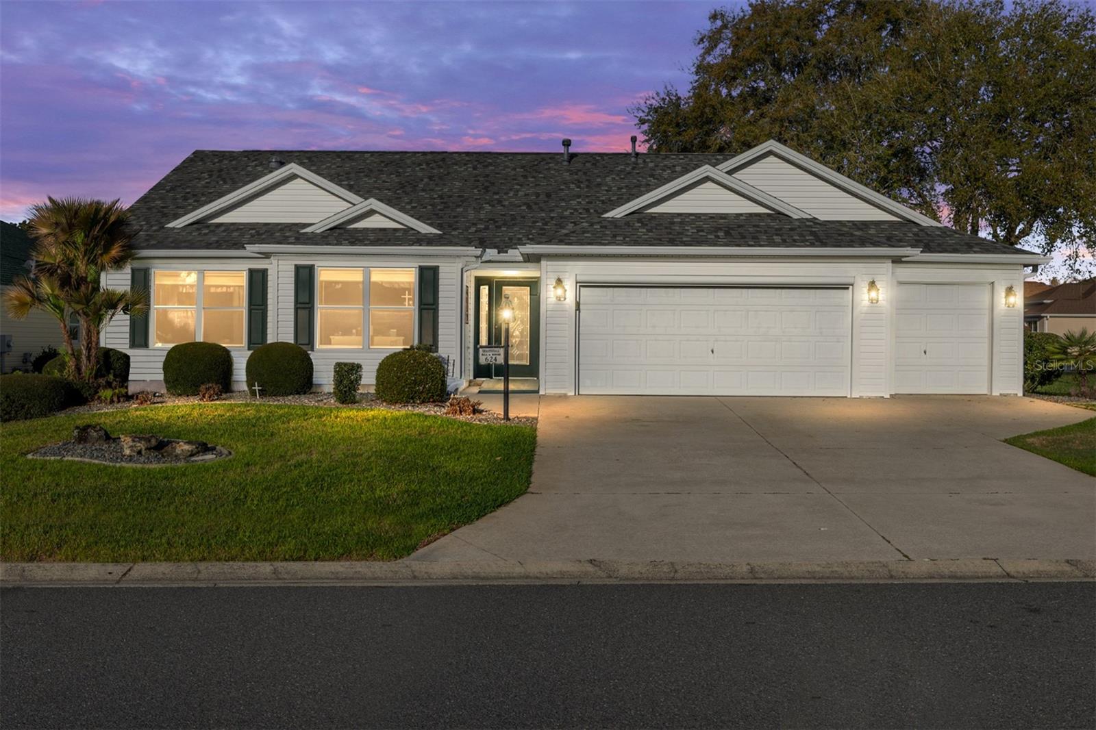 624 FAYETTE CT, THE VILLAGES, FL