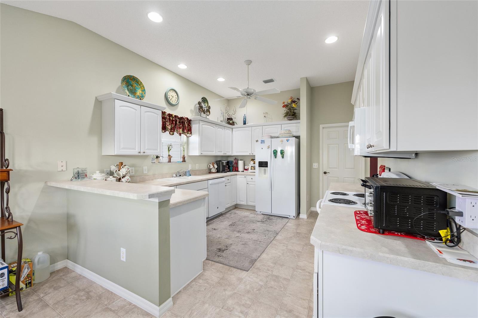 624 FAYETTE CT, THE VILLAGES, FL — photo 33