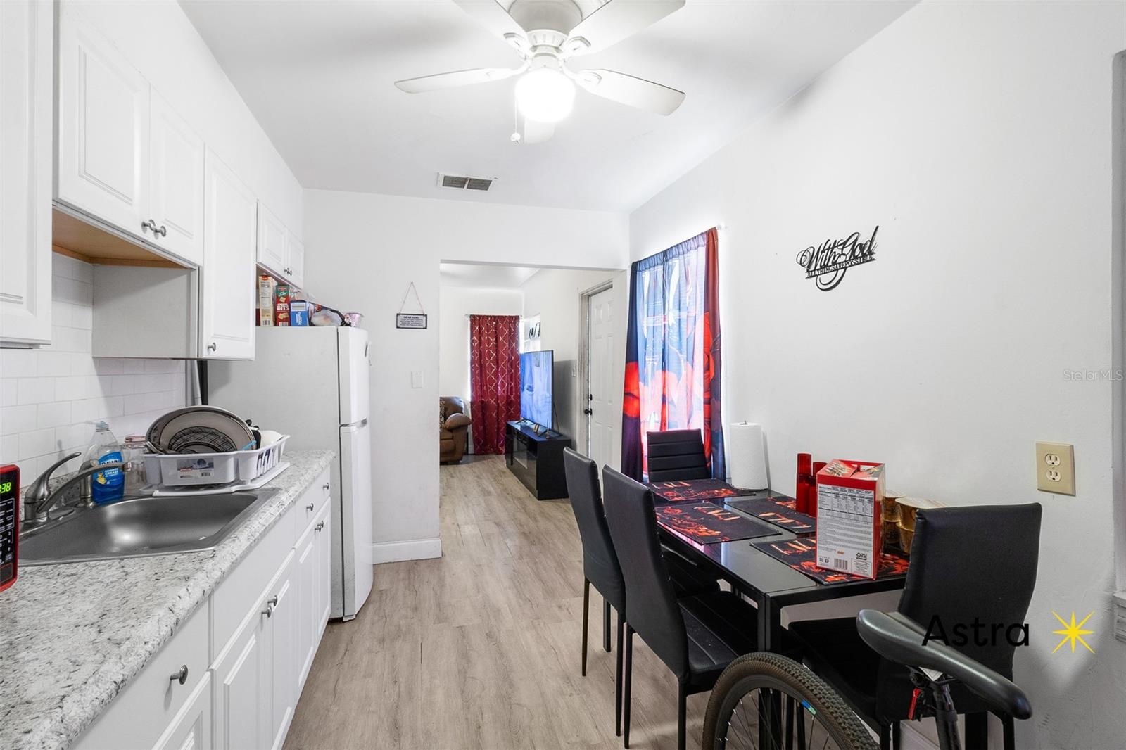 2350 GROVE ST S, ST PETERSBURG, FL — photo 4