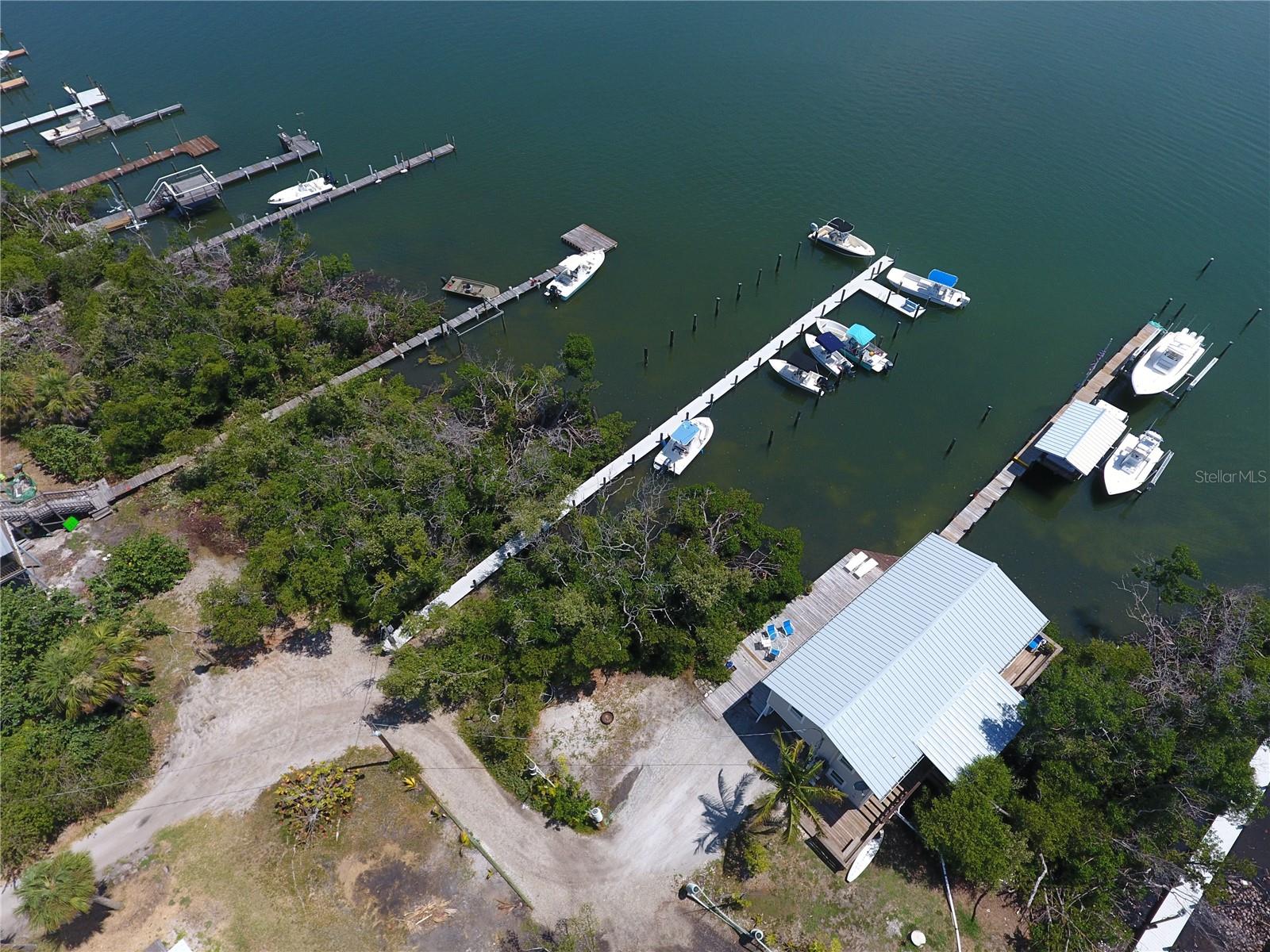 8662 GRAND AVE, PLACIDA, FL — photo 10