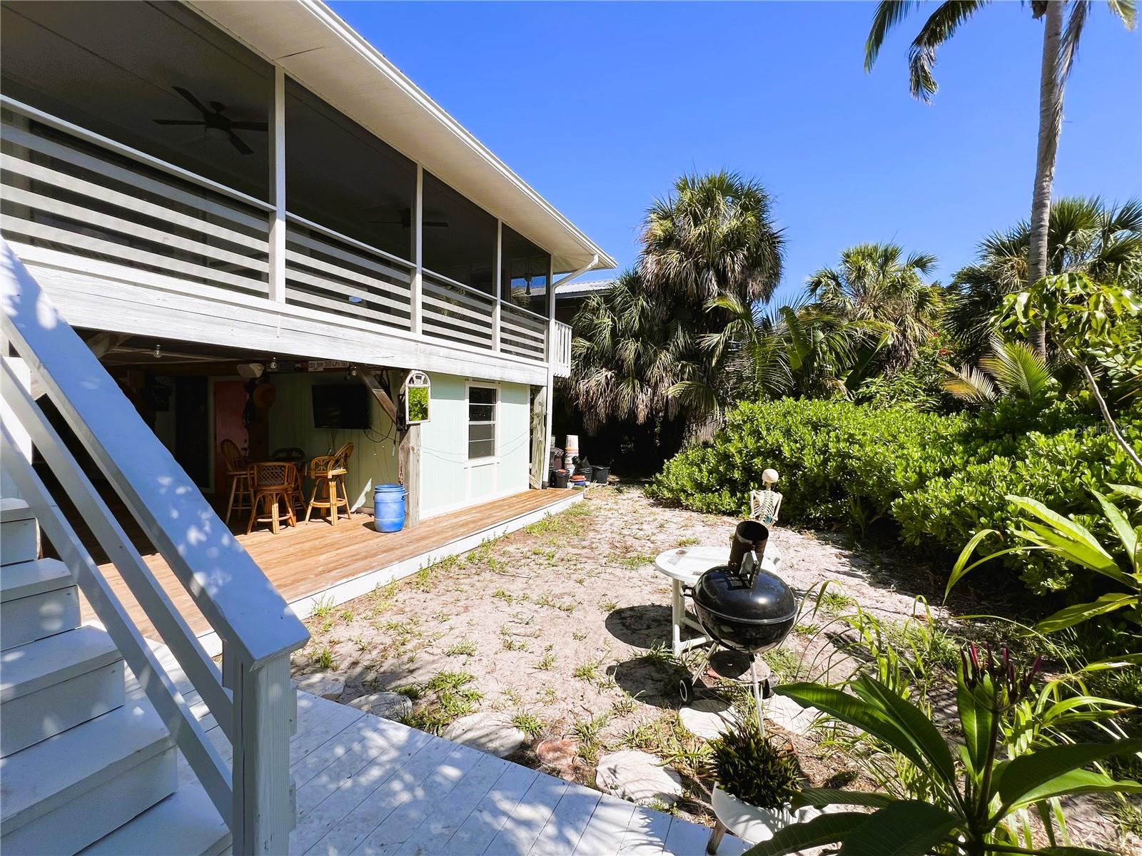 8662 GRAND AVE, PLACIDA, FL — photo 12