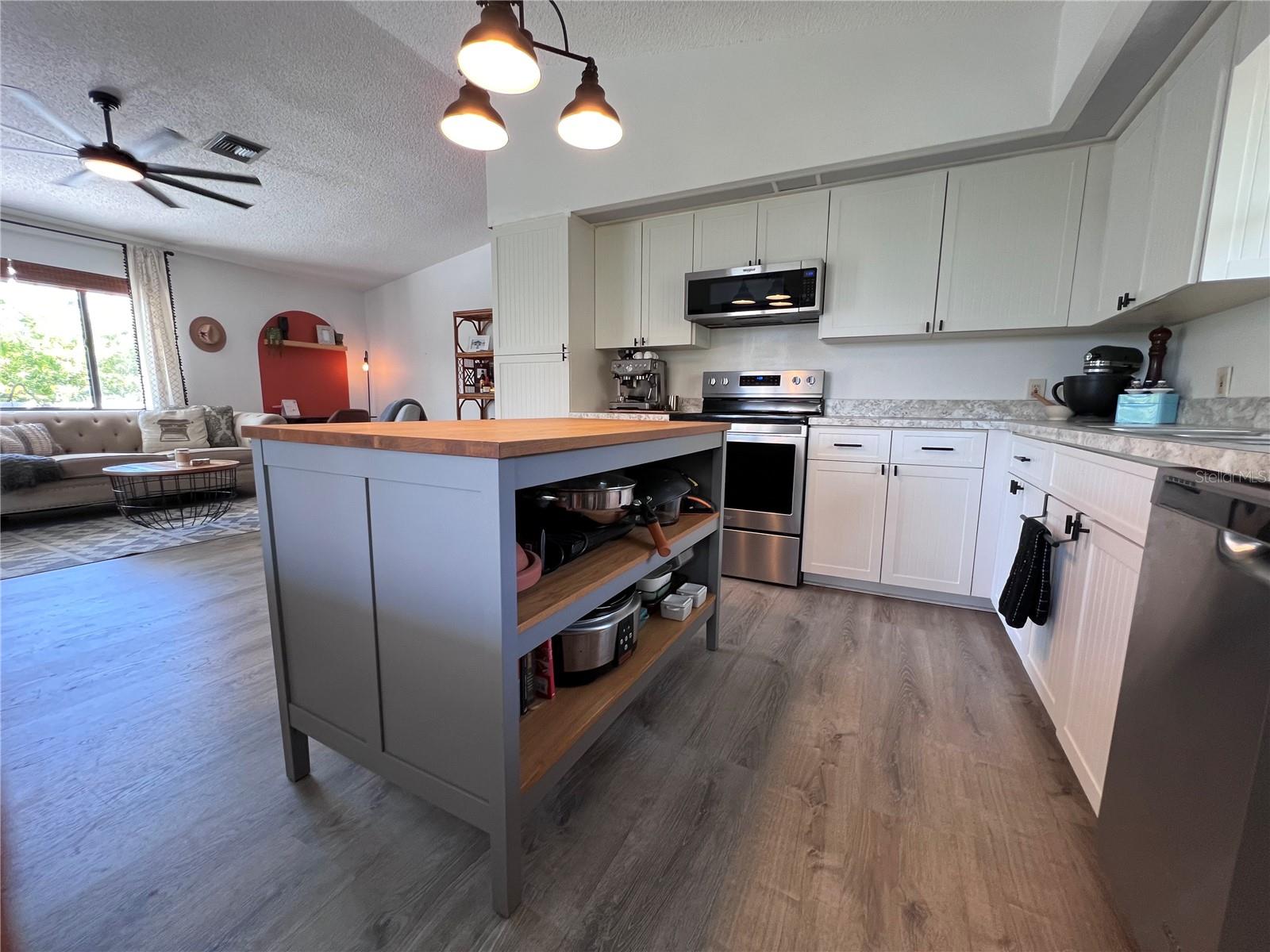8662 GRAND AVE, PLACIDA, FL — photo 39