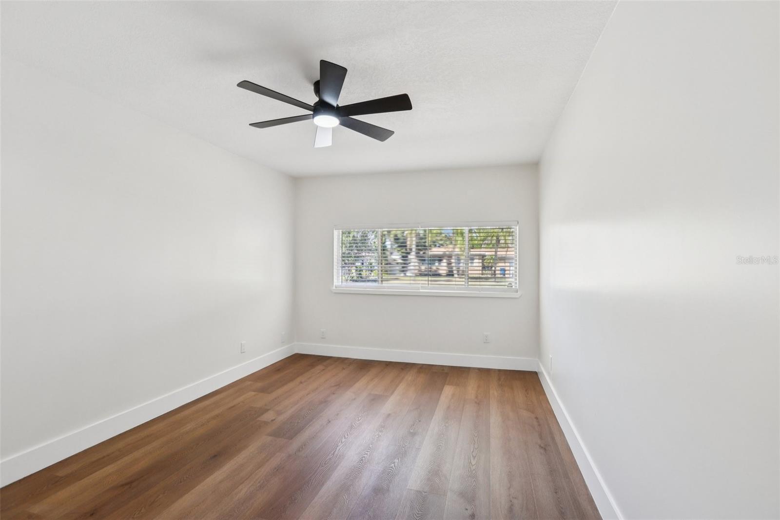 5010 8th AVE N, ST PETERSBURG, FL — photo 26