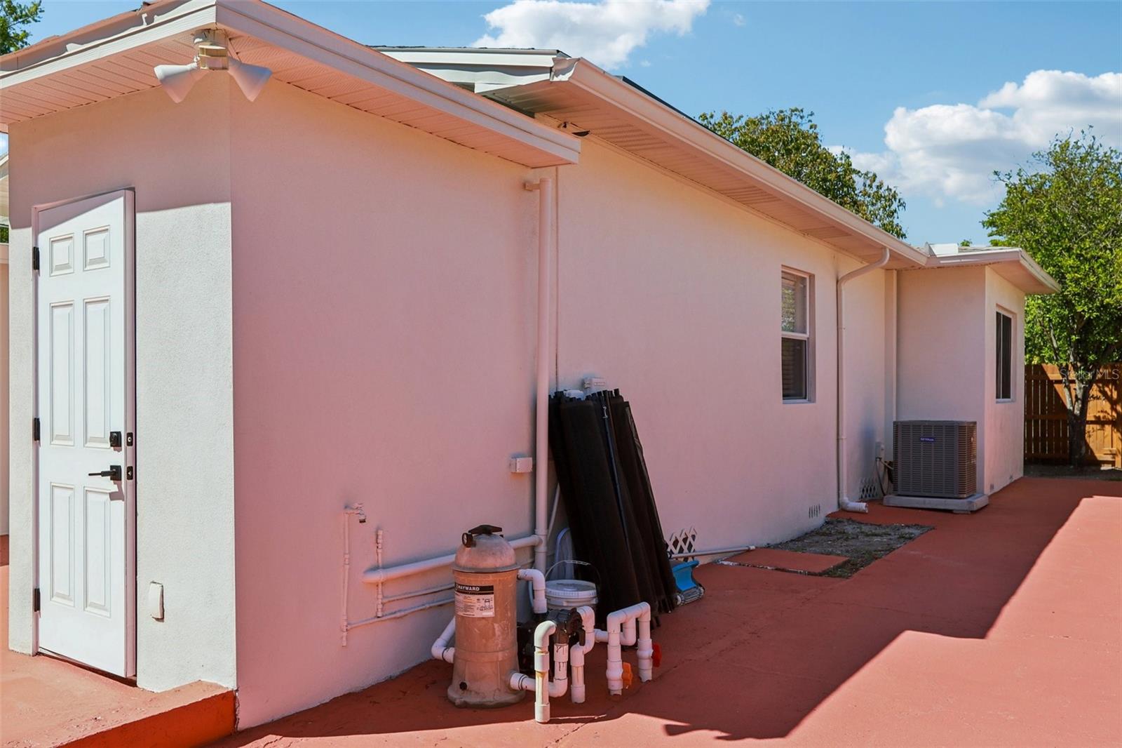 5010 8th AVE N, ST PETERSBURG, FL — photo 55