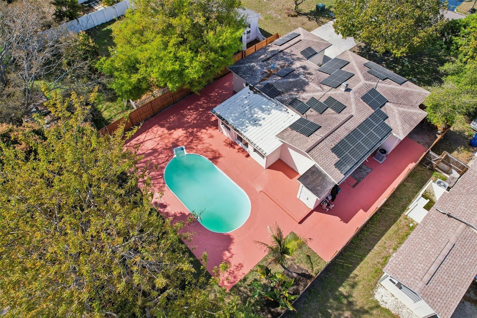 5010 8th AVE N, ST PETERSBURG, FL — photo 64
