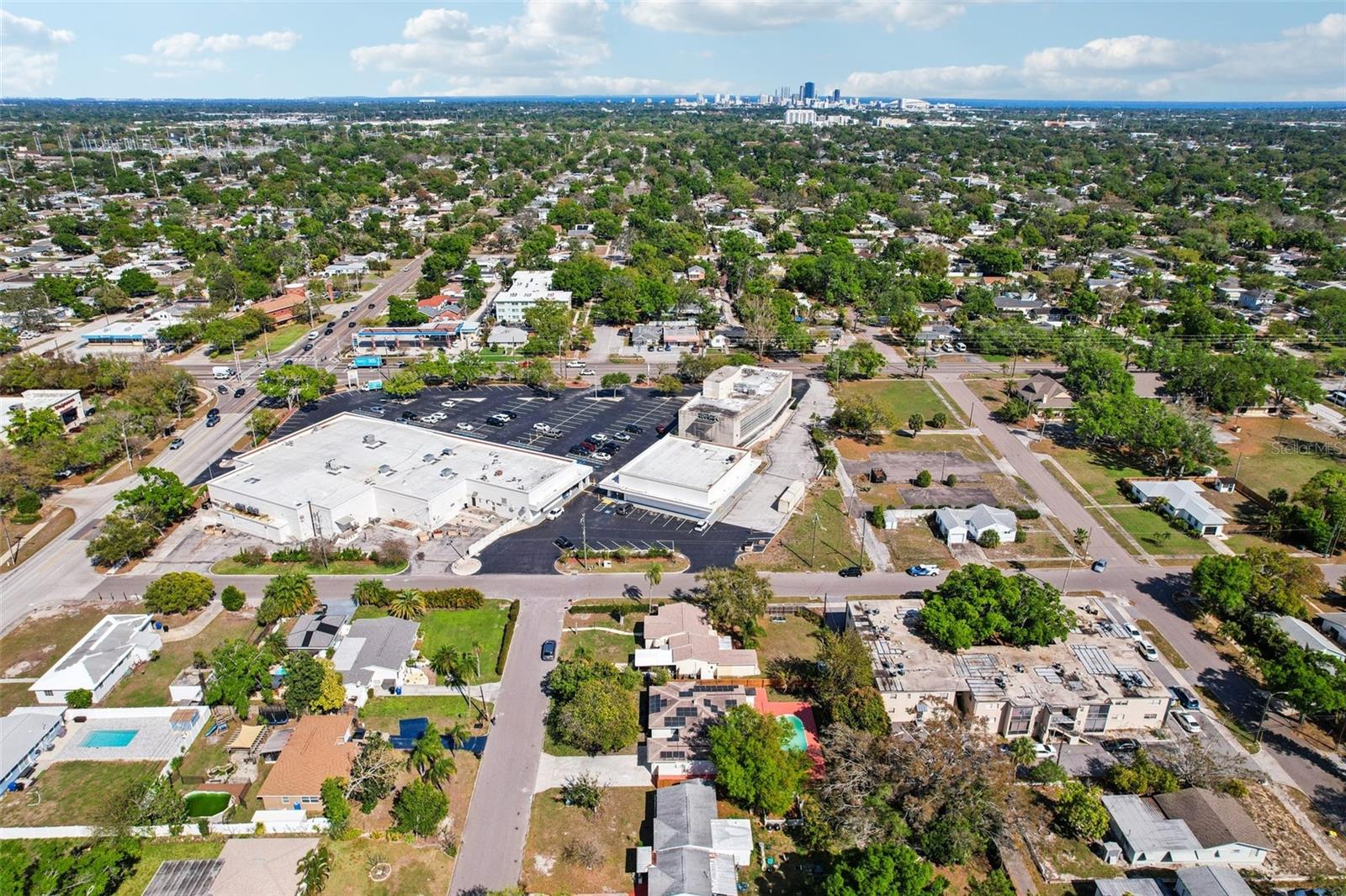 5010 8th AVE N, ST PETERSBURG, FL — photo 65