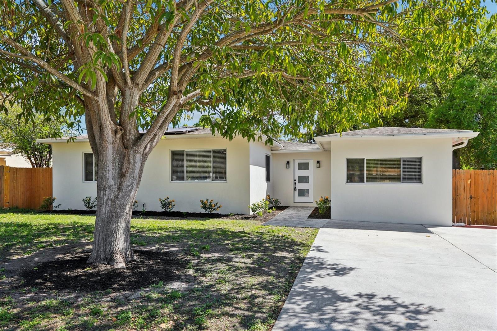 5010 8th AVE N, ST PETERSBURG, FL — photo 67