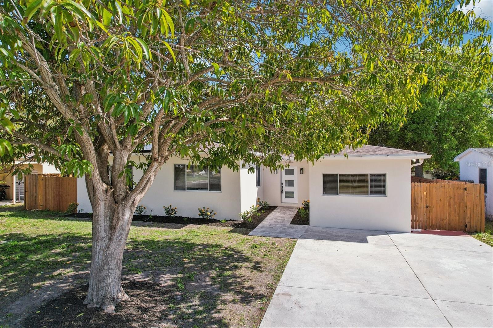 5010 8th AVE N, ST PETERSBURG, FL — photo 70