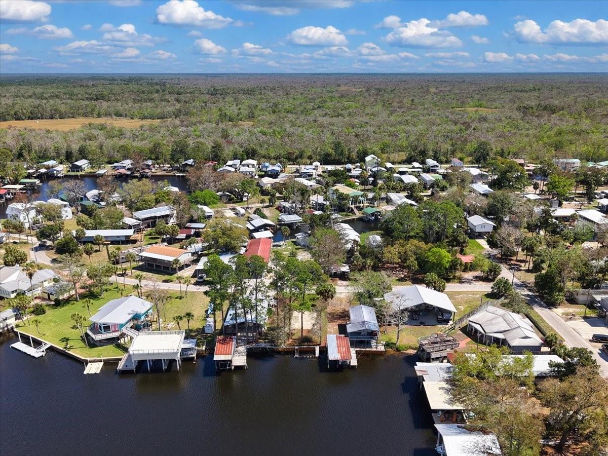 000 SE SE 241 ST, OLD TOWN, FL — photo 9