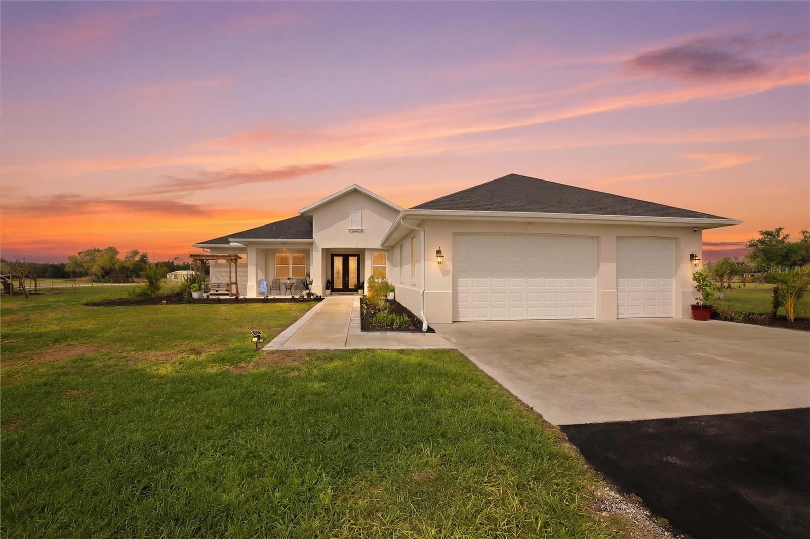 10080 WAUCHULA RD, MYAKKA CITY, FL