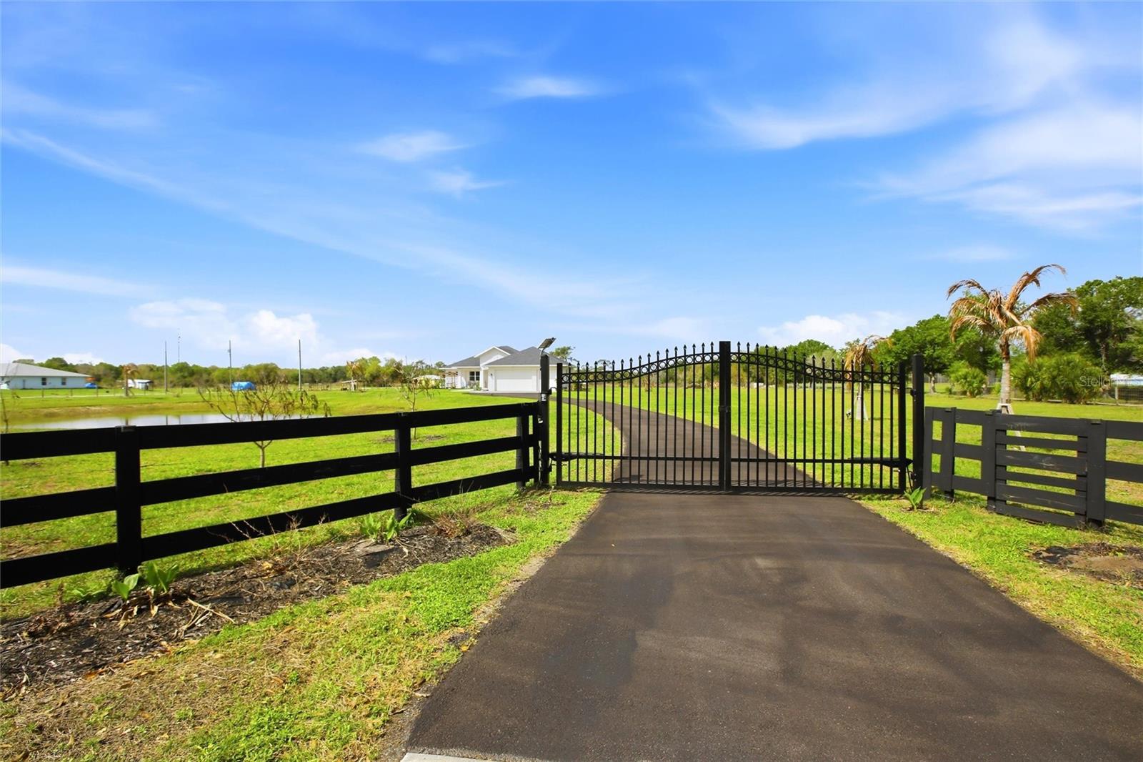 10080 WAUCHULA RD, MYAKKA CITY, FL — photo 3