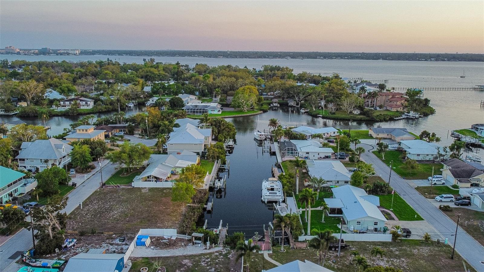 907 22ND AVE W, PALMETTO, FL — photo 8