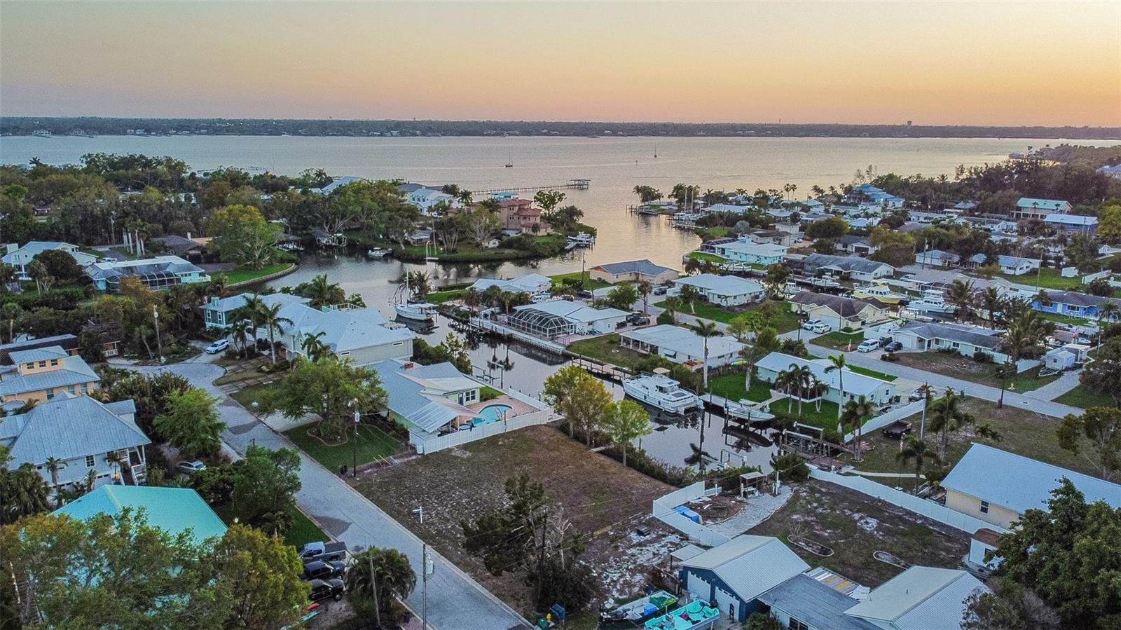 907 22ND AVE W, PALMETTO, FL — photo 9