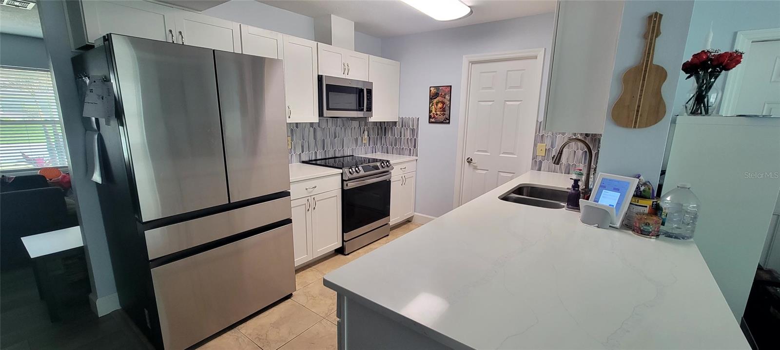 1705 IRONWOOD CT E, OLDSMAR, FL — photo 7