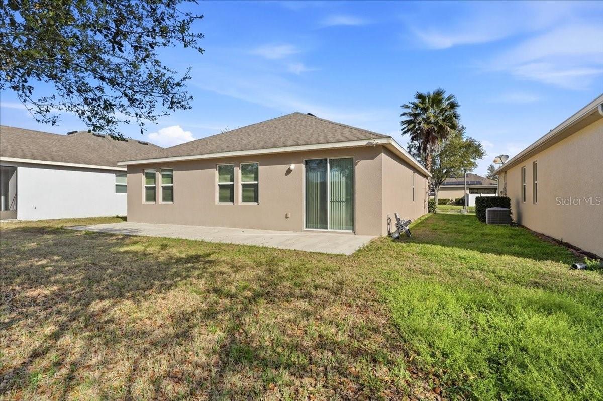 215 LAKESHORE DR, DAVENPORT, FL — photo 28