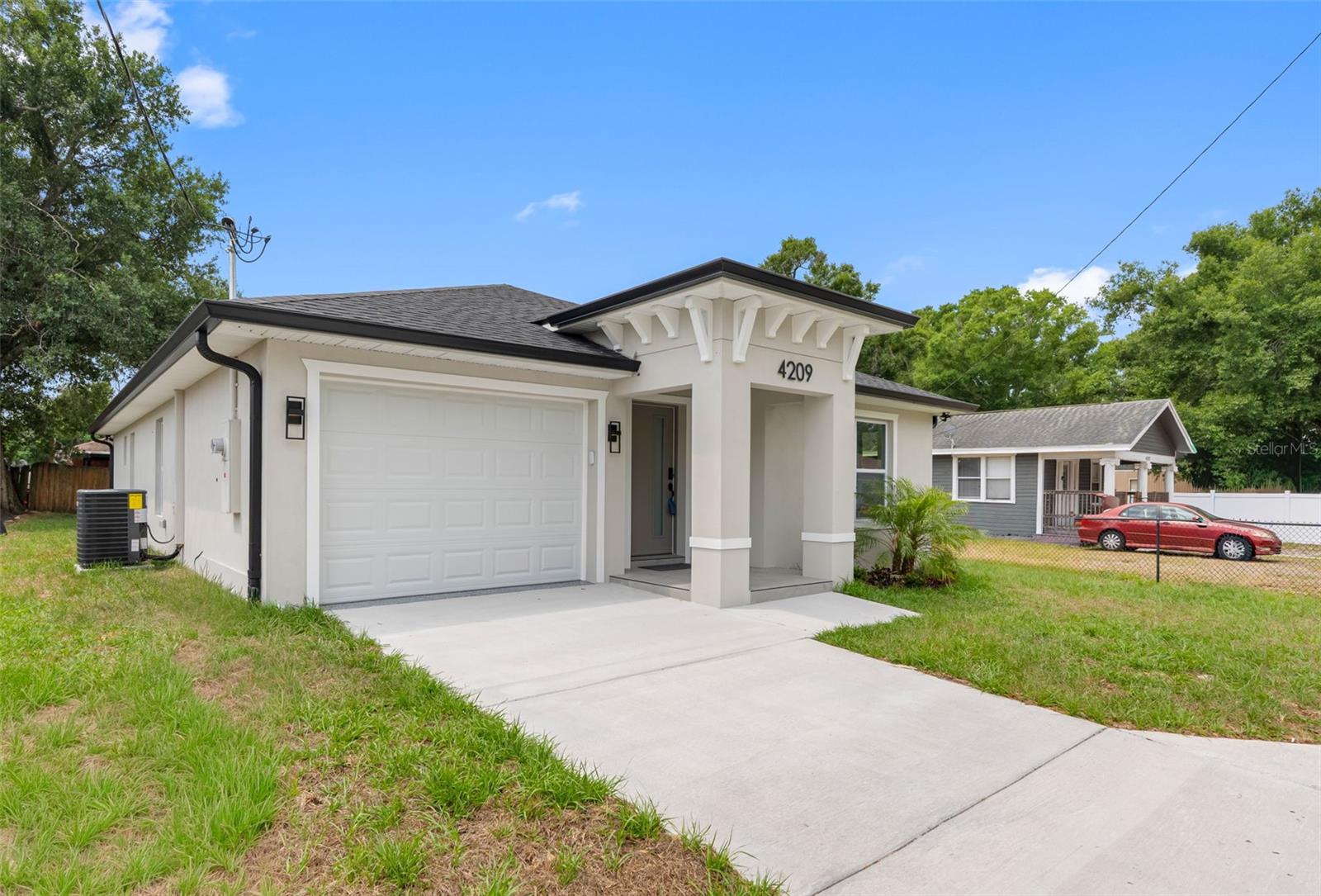 4209 E OSBORNE AVE, TAMPA, FL — photo 2