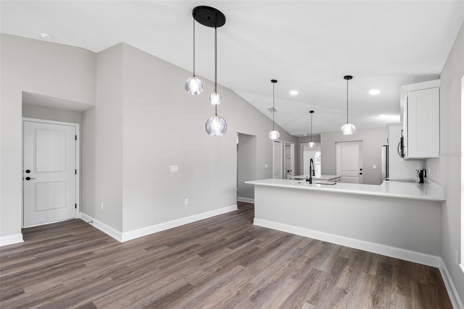 4209 E OSBORNE AVE, TAMPA, FL — photo 13