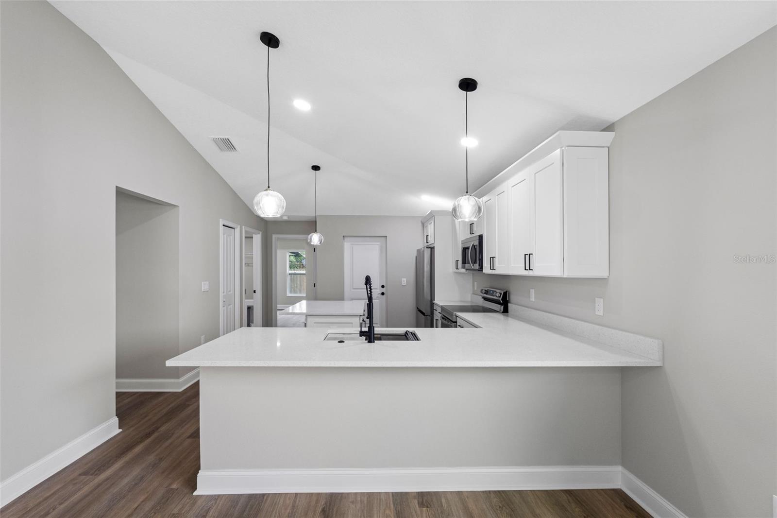 4209 E OSBORNE AVE, TAMPA, FL — photo 14