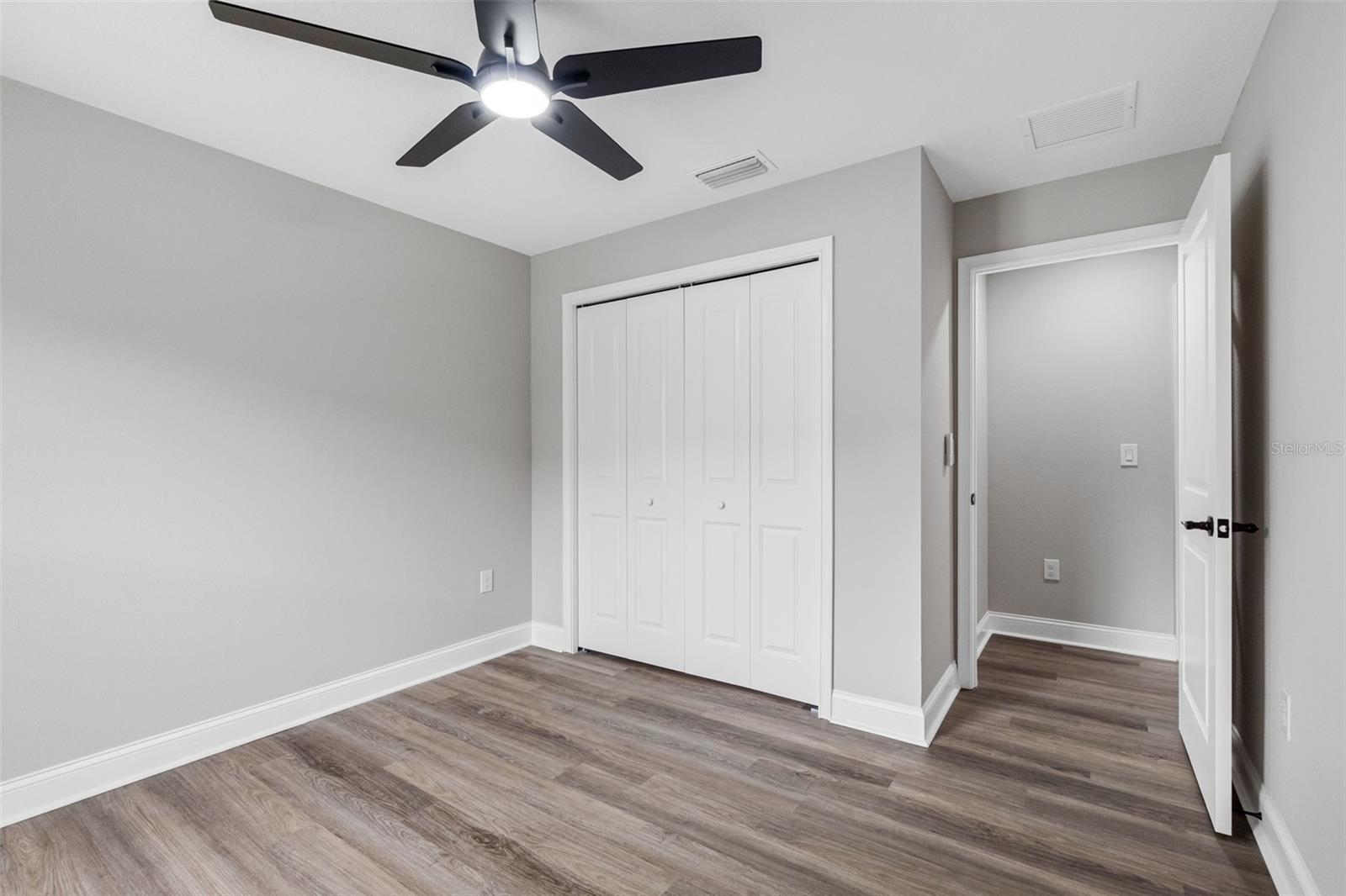 4209 E OSBORNE AVE, TAMPA, FL — photo 27