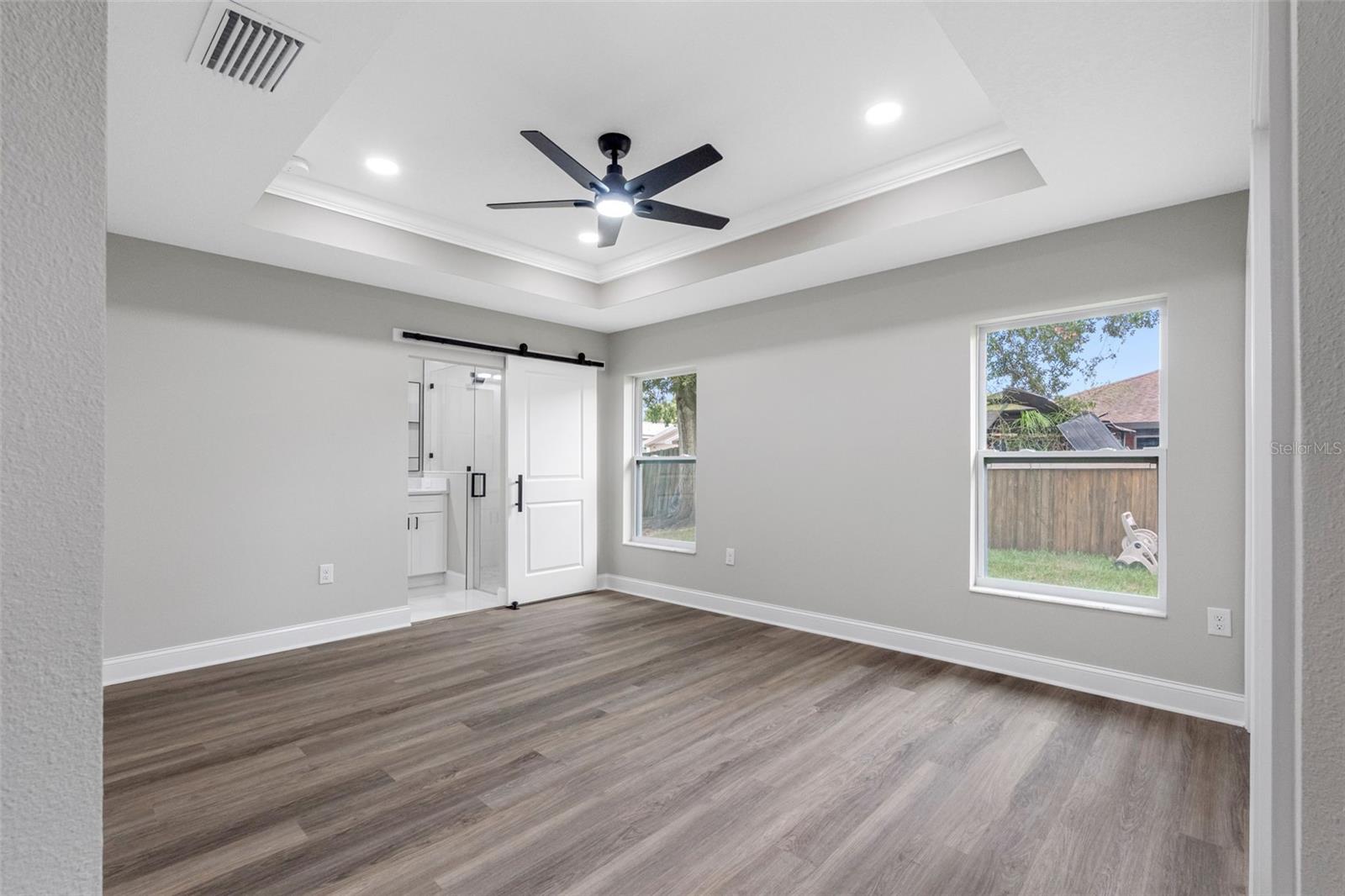 4209 E OSBORNE AVE, TAMPA, FL — photo 28