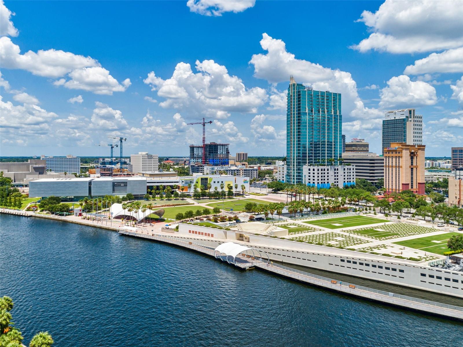 4209 E OSBORNE AVE, TAMPA, FL — photo 41