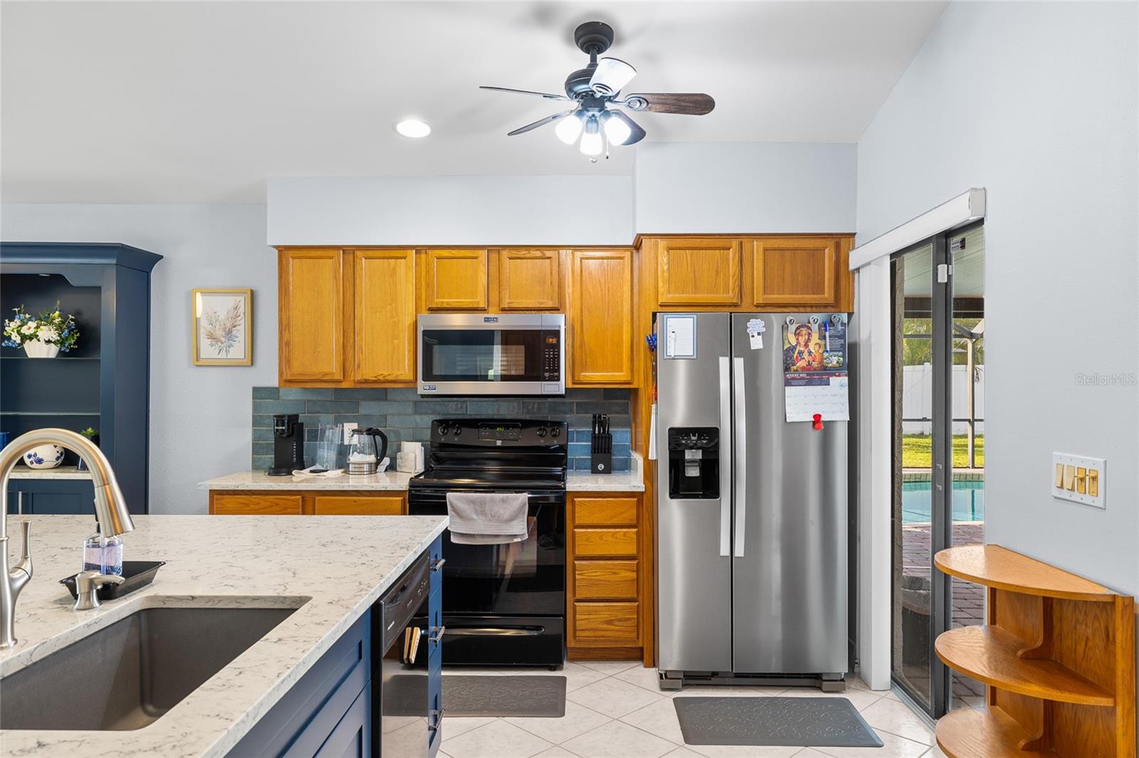 6713 LEEWARD ISLE WAY, TAMPA, FL — photo 9