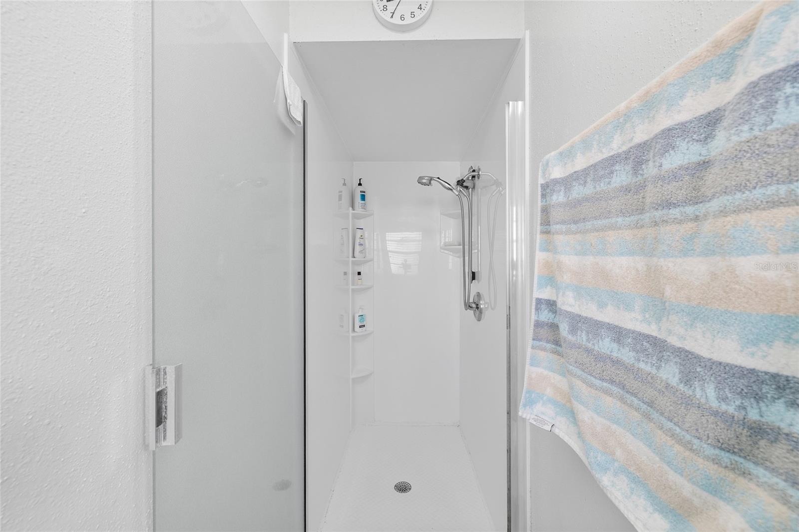 6713 LEEWARD ISLE WAY, TAMPA, FL — photo 19