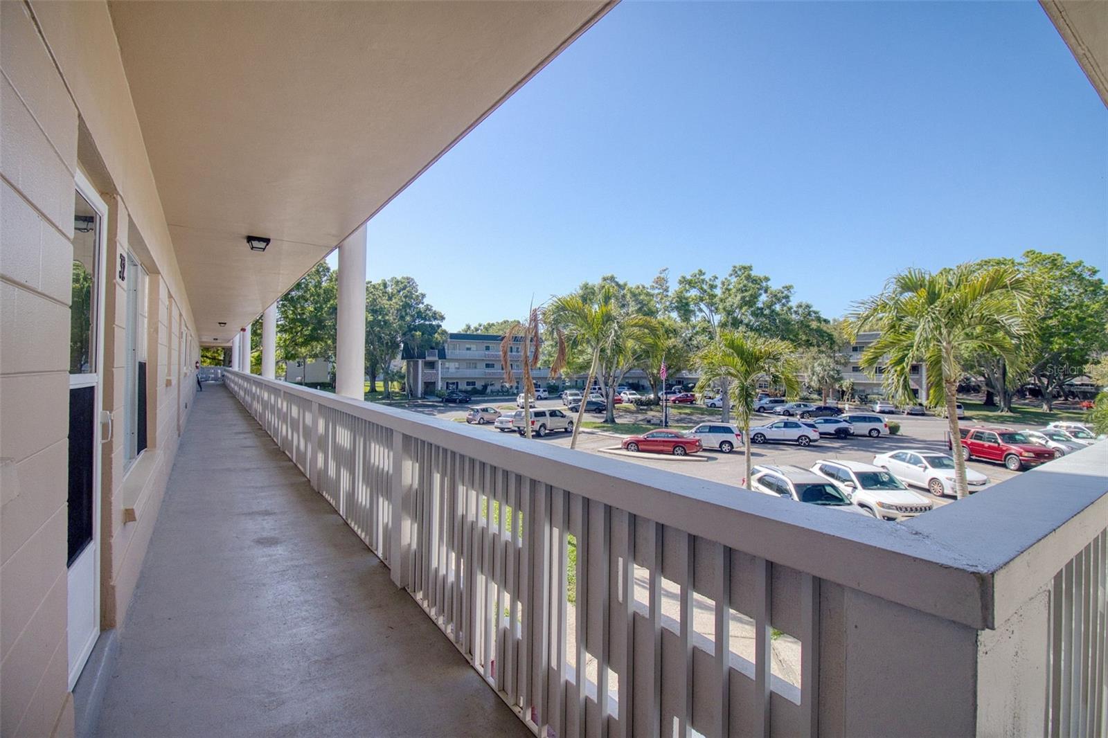 2436 RHODESIAN DR #32, CLEARWATER, FL — photo 3