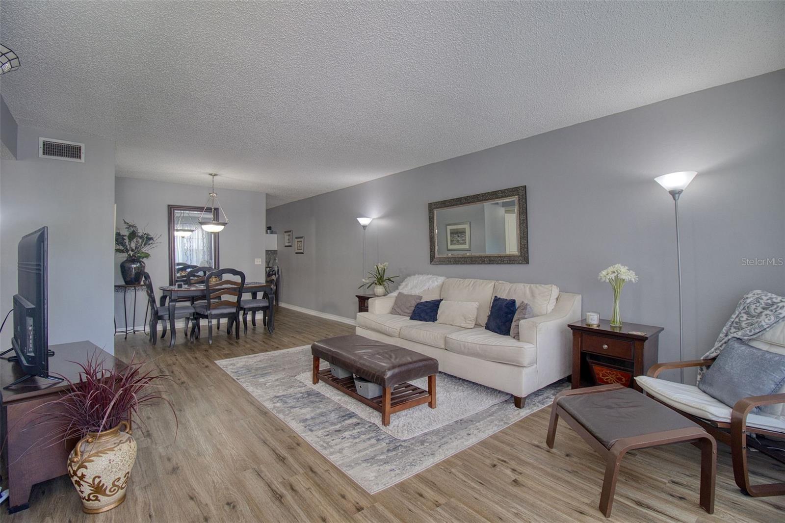2436 RHODESIAN DR #32, CLEARWATER, FL — photo 5