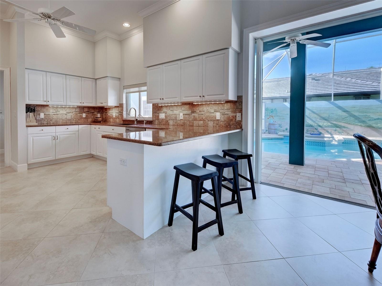 16 GULF MANOR DR, VENICE, FL — photo 10
