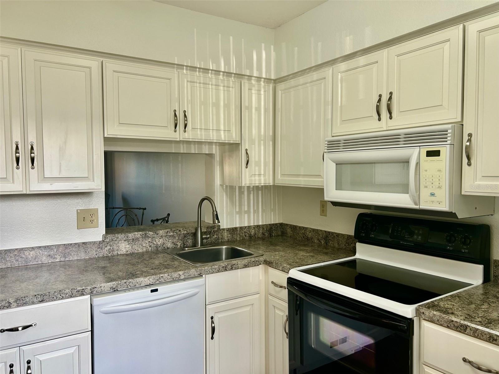 1701 PINEHURST RD #18C, DUNEDIN, FL — photo 4