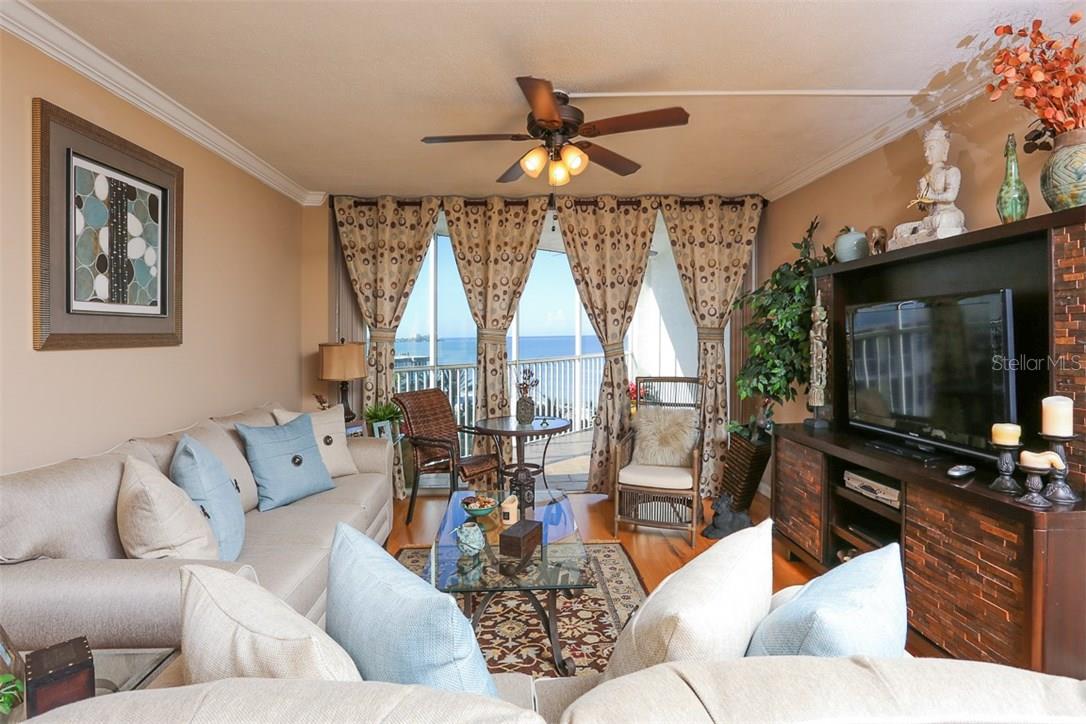 1770 BENJAMIN FRANKLIN DR #603, SARASOTA, FL — photo 3