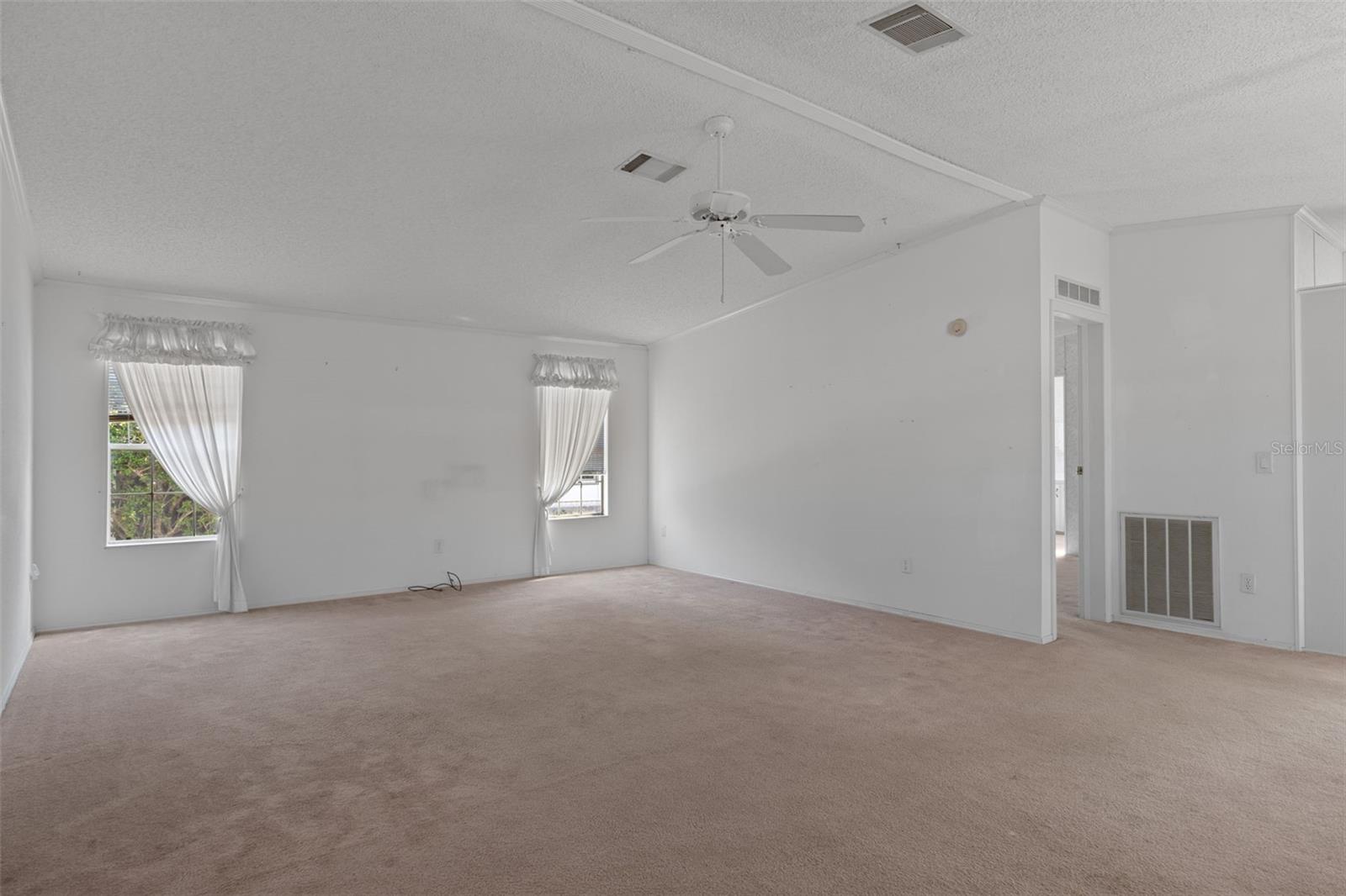 7482 DINSMORE ST, BROOKSVILLE, FL — photo 6