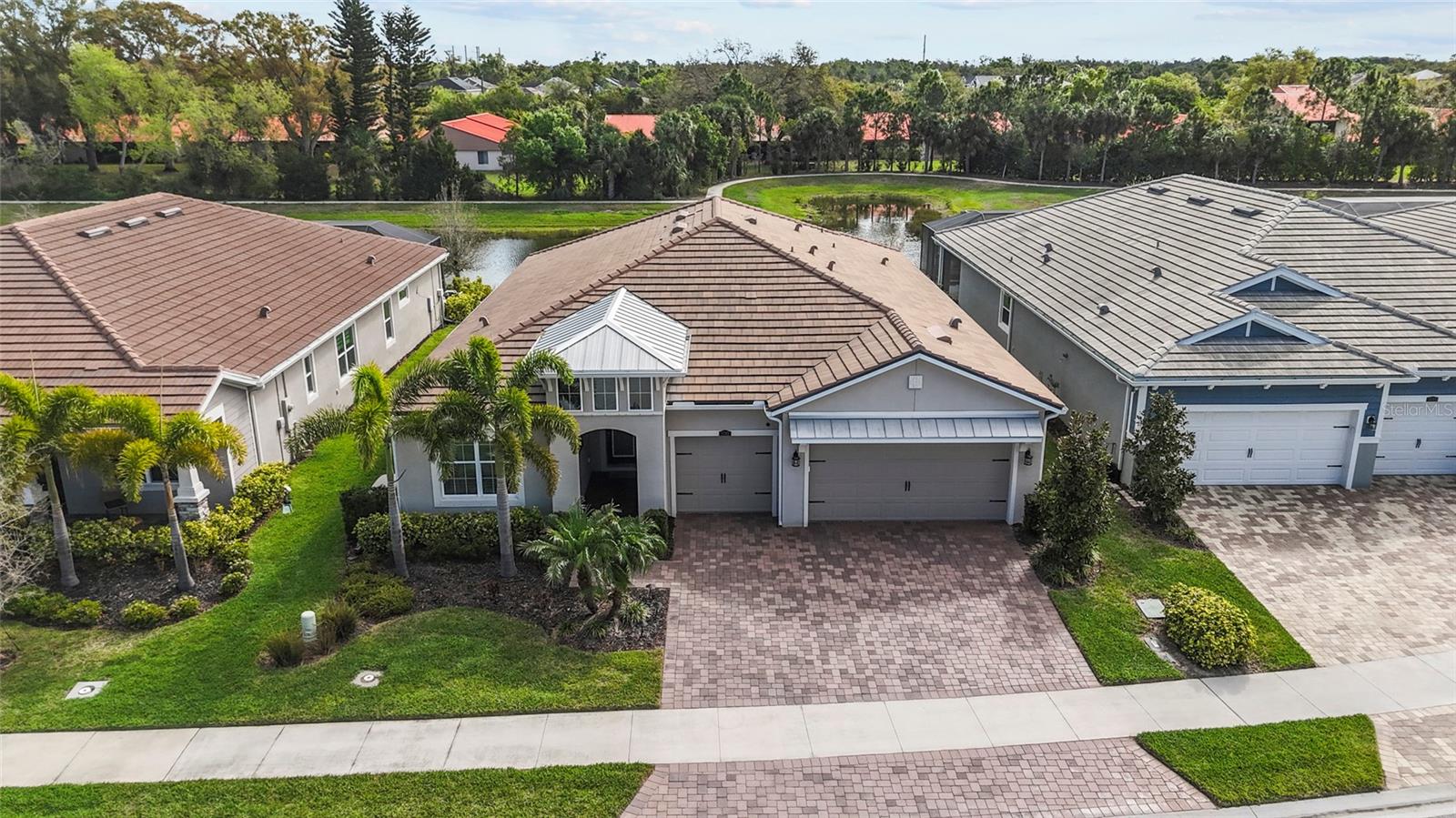 5745 LONG SHORE LOOP, SARASOTA, FL — photo 3