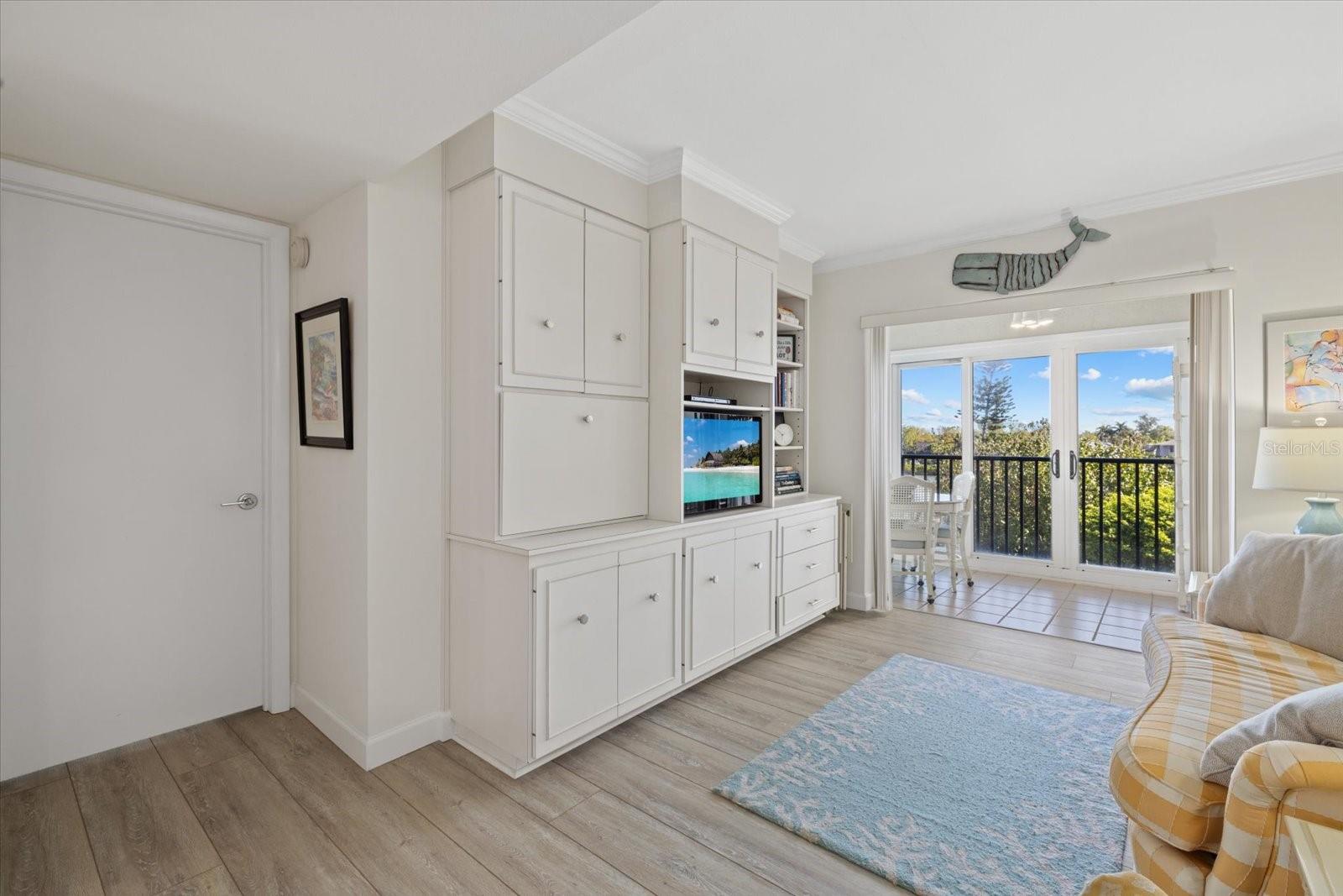 3240 GULF OF MEXICO DR #B402, LONGBOAT KEY, FL — photo 30