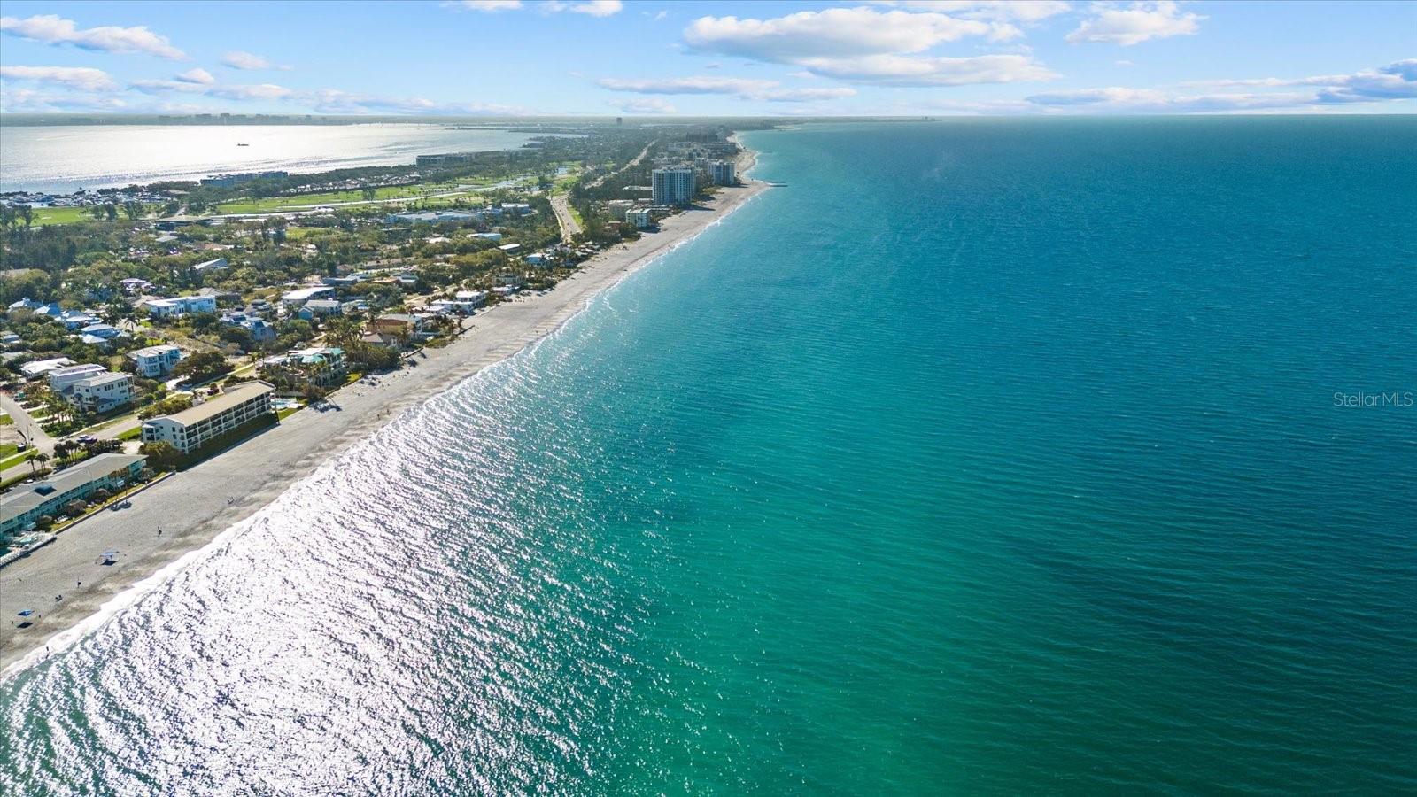 3240 GULF OF MEXICO DR #B402, LONGBOAT KEY, FL — photo 47