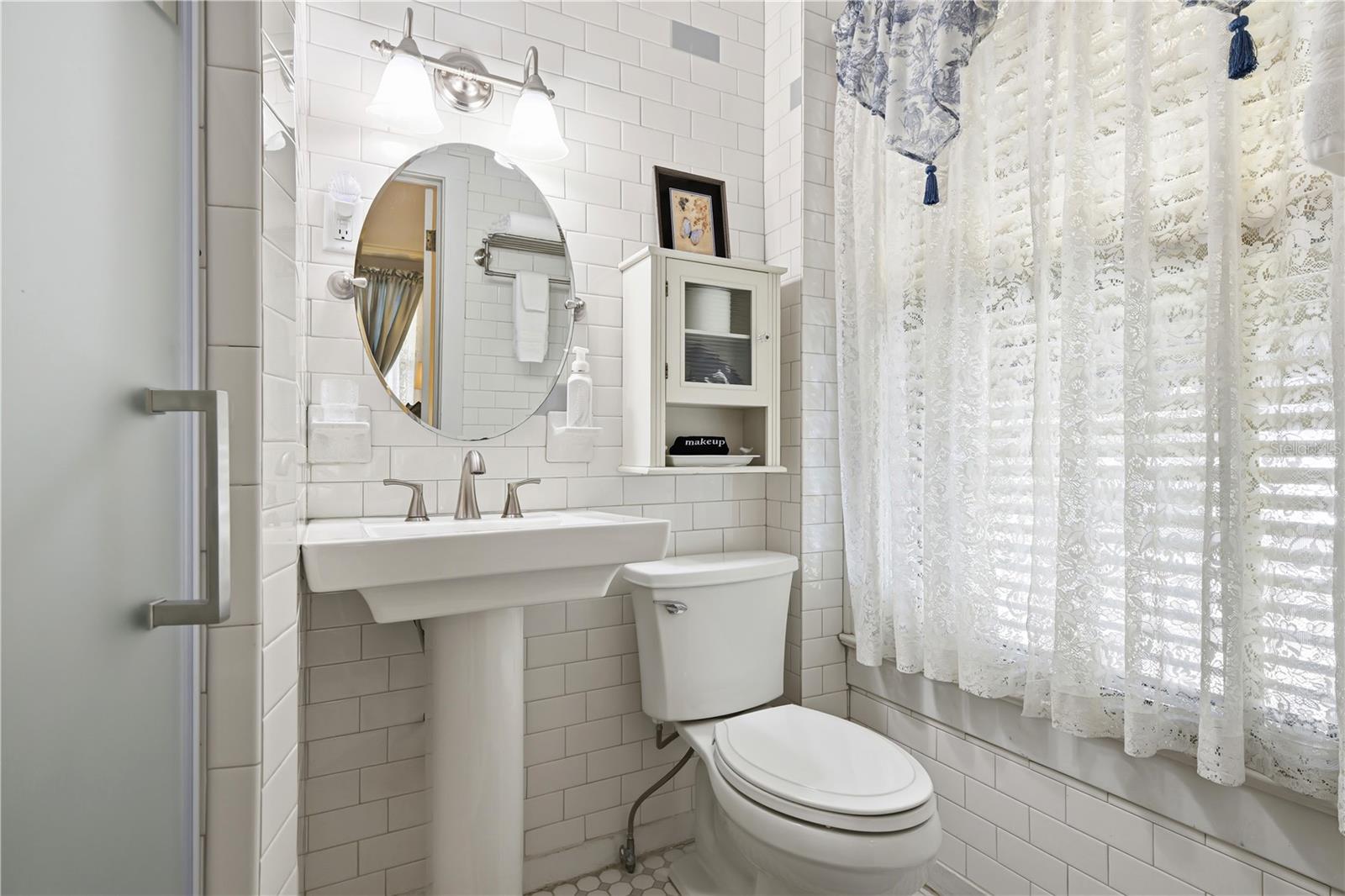 347 E 3RD AVE, MOUNT DORA, FL — photo 120