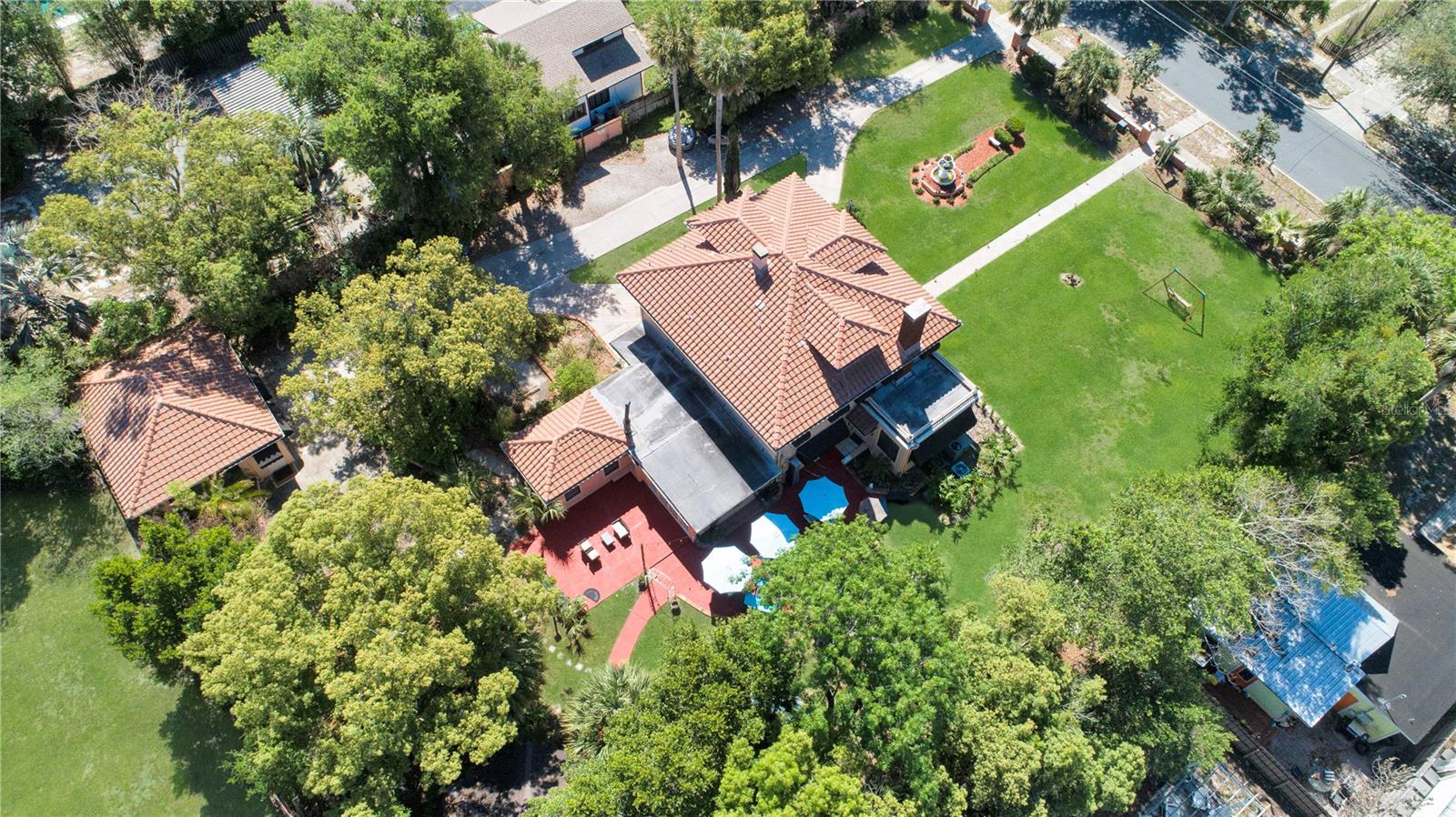 347 E 3RD AVE, MOUNT DORA, FL — photo 17