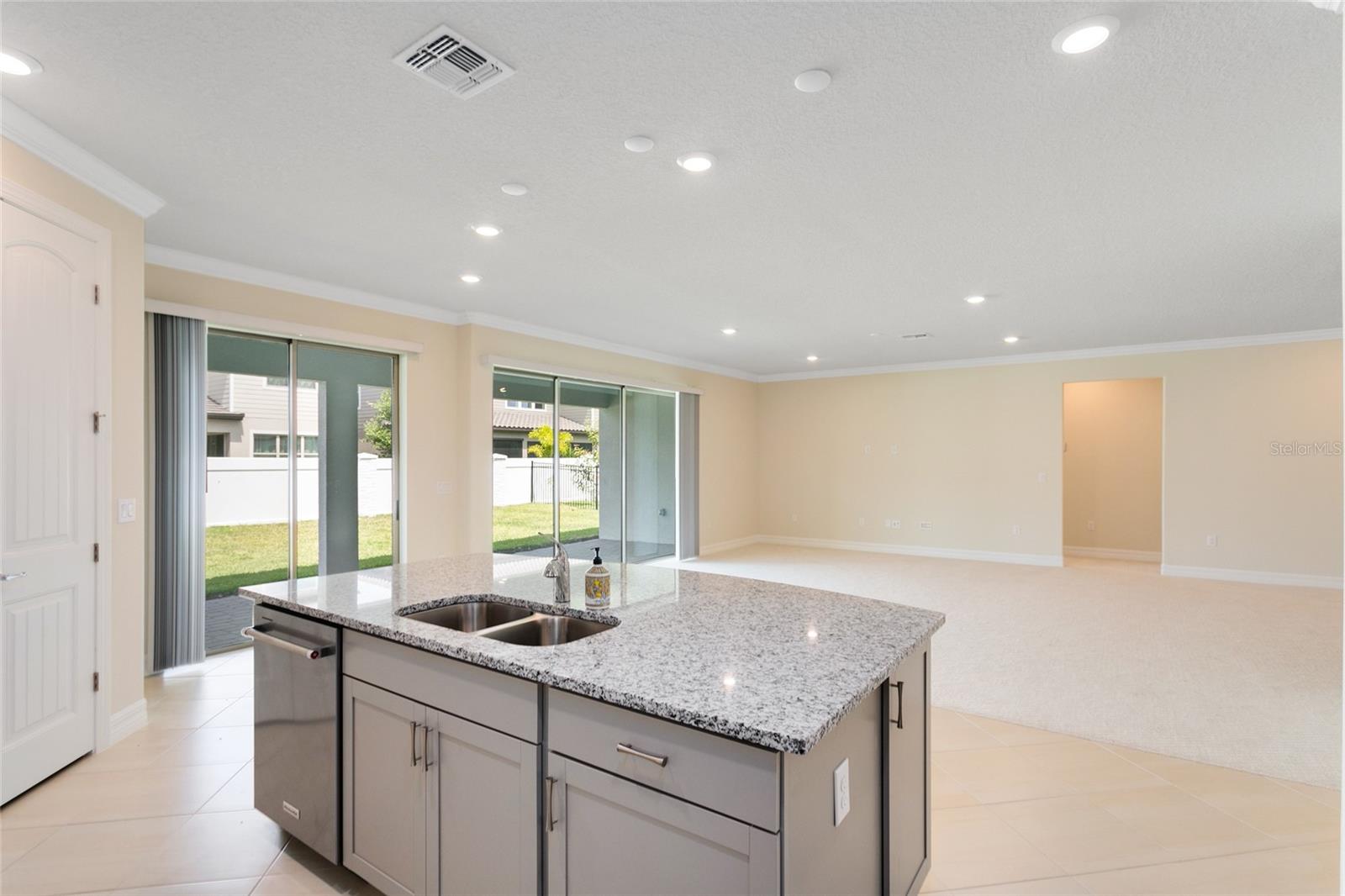 9212 HANGING VINE CT, ORLANDO, FL — photo 11