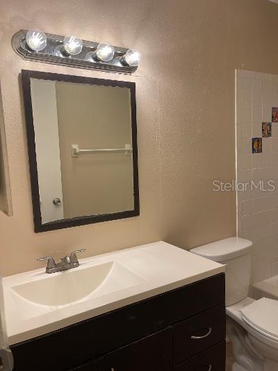 9105 W HILLSBOROUGH AVE #I104, TAMPA, FL — photo 7