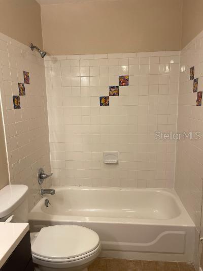 9105 W HILLSBOROUGH AVE #I104, TAMPA, FL — photo 8