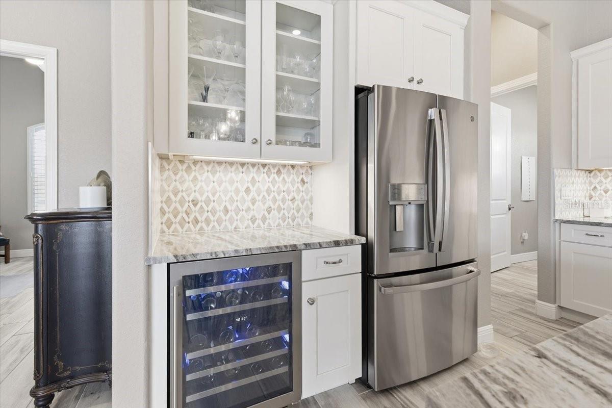9214 MELODY CIR, PORT CHARLOTTE, FL — photo 12