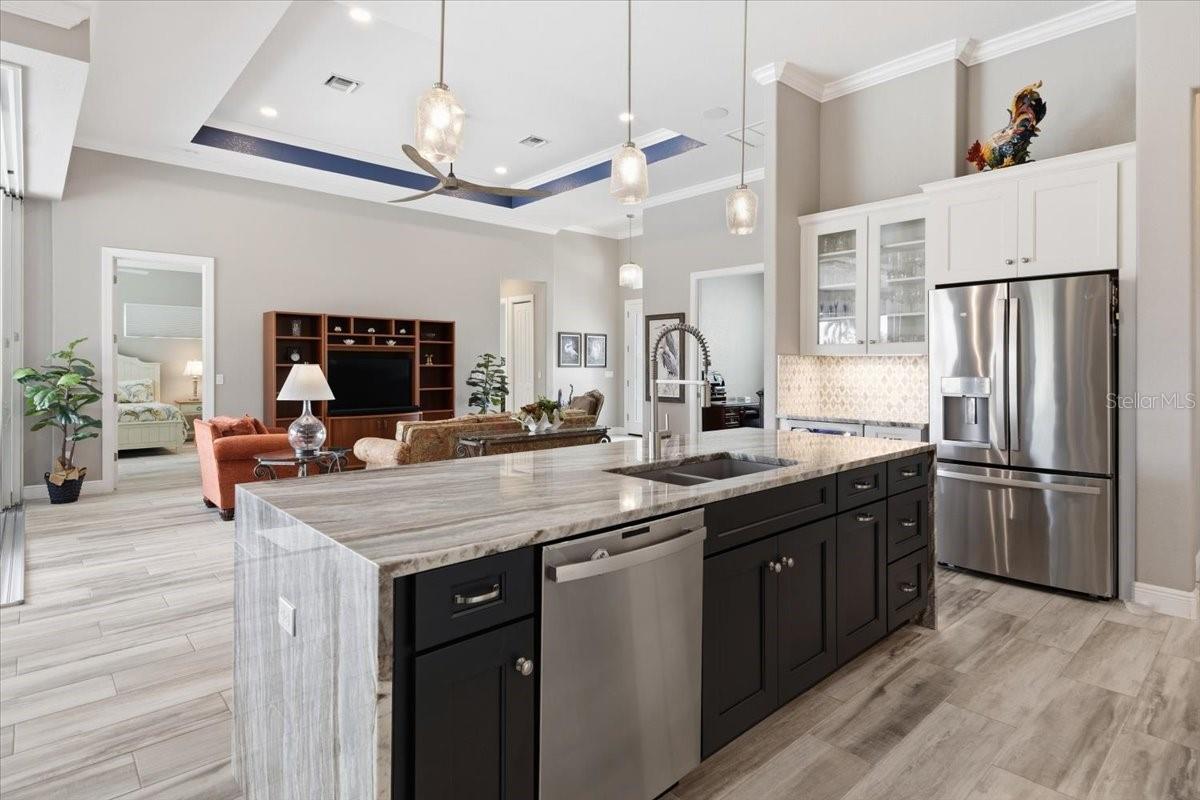 9214 MELODY CIR, PORT CHARLOTTE, FL — photo 13