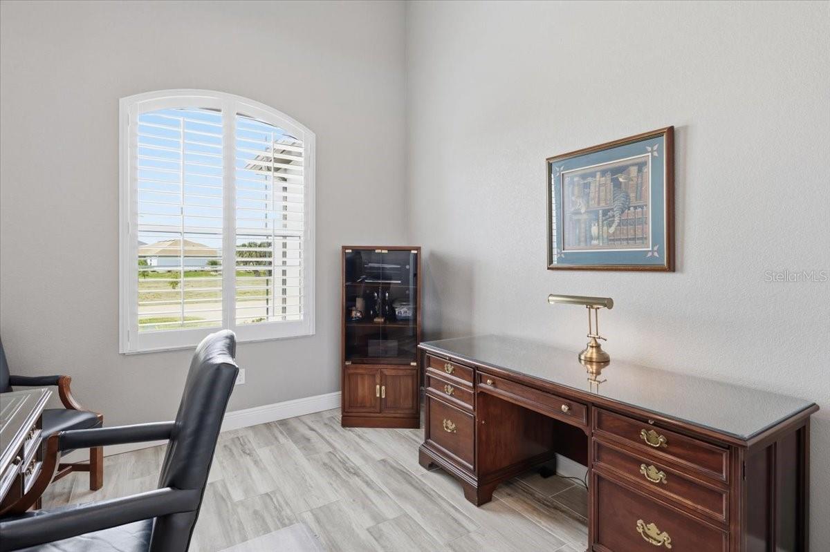 9214 MELODY CIR, PORT CHARLOTTE, FL — photo 30