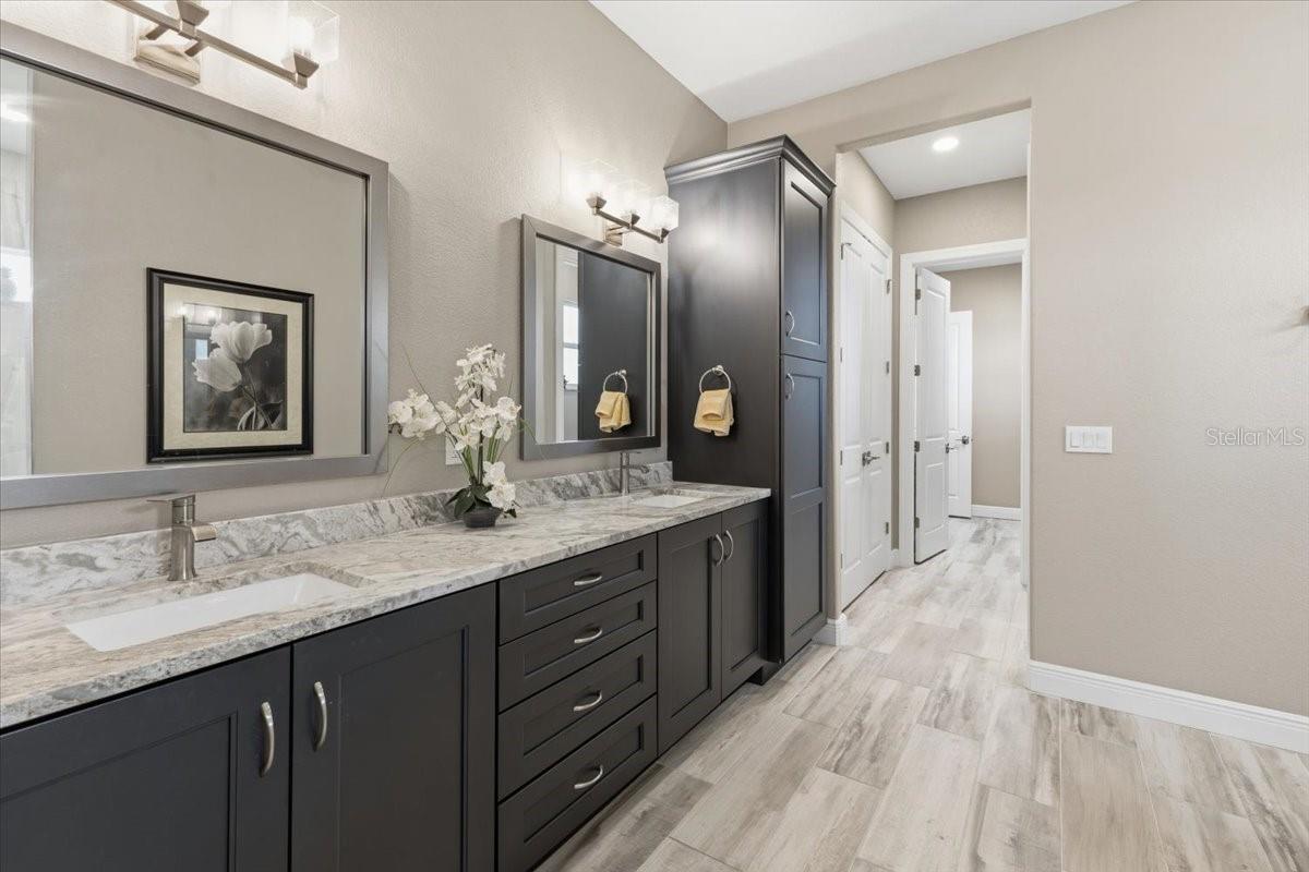 9214 MELODY CIR, PORT CHARLOTTE, FL — photo 35