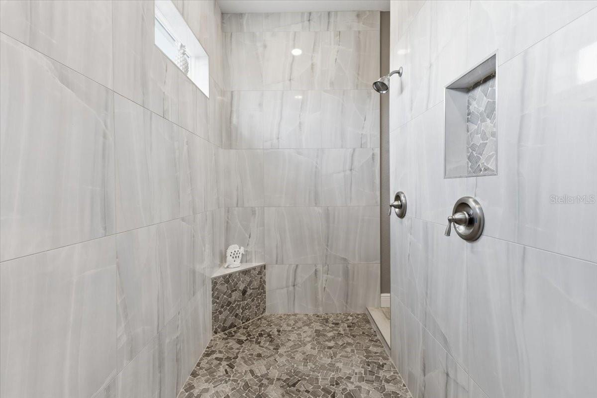 9214 MELODY CIR, PORT CHARLOTTE, FL — photo 38